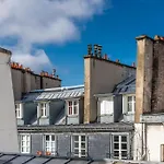 Rare, Center, Luxury Apartment With Roof View
