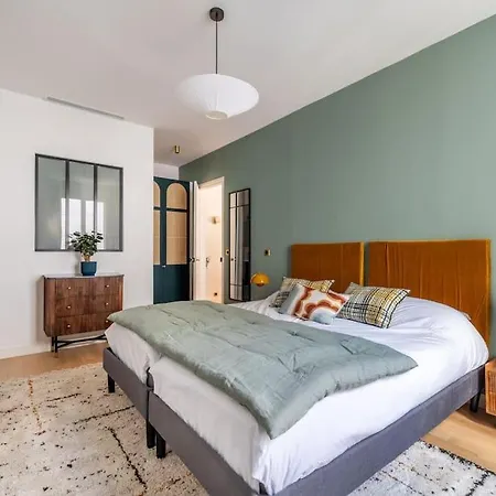 Rare, Center, Luxury With Roof View Parigi