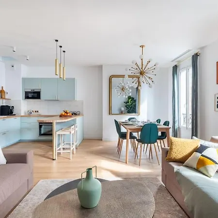 Rare, Center, Luxury With Roof View Appartamento Parigi