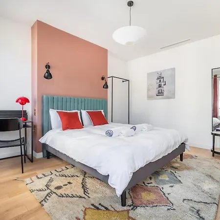 Appartamento Rare, Center, Luxury With Roof View Parigi