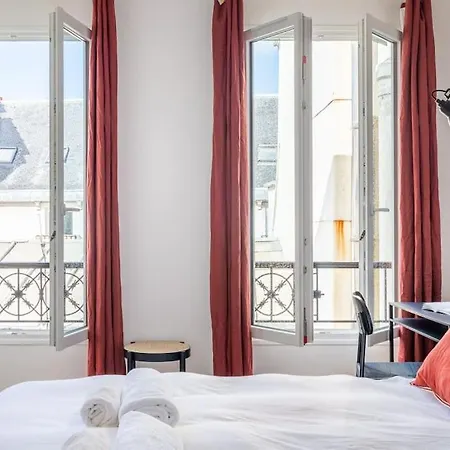 Rare, Center, Luxury With Roof View * Parigi