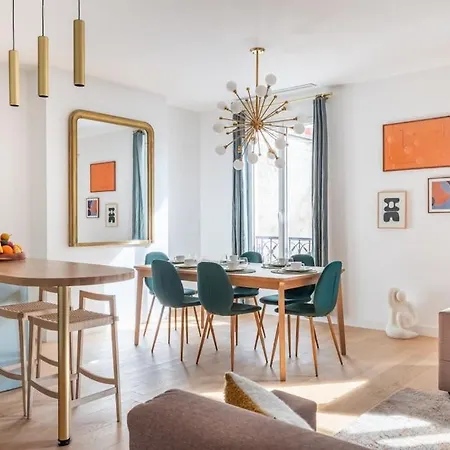 Rare, Center, Luxury With Roof View * Parigi